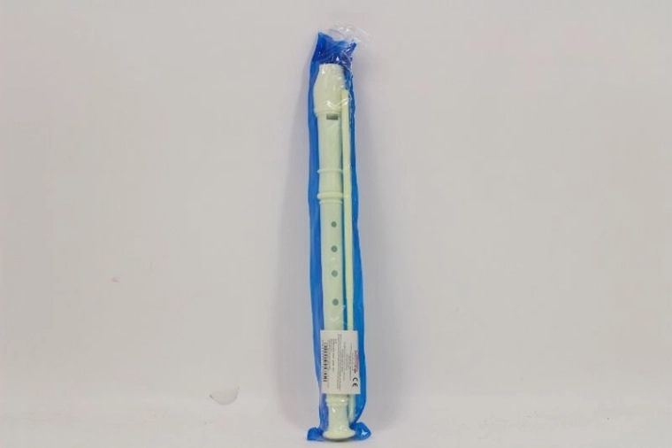 Flaută din plastic