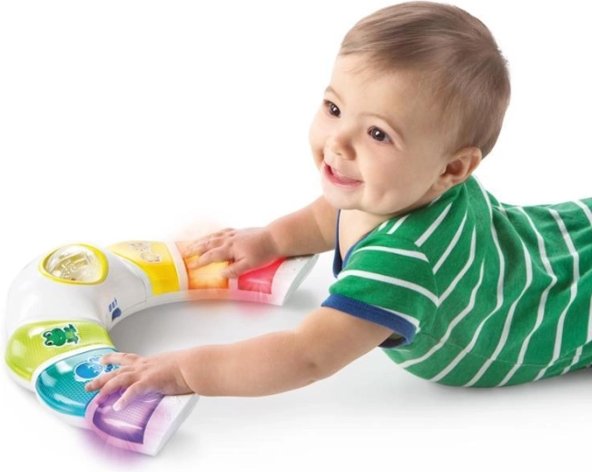 2 moduri de joacă: pe burtică și în șezut