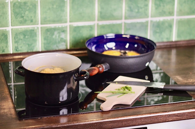 Construcție durabilă pentru gătit zilnic