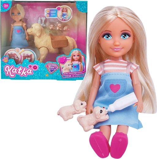 păpușa Katka cu un cățel drăguț