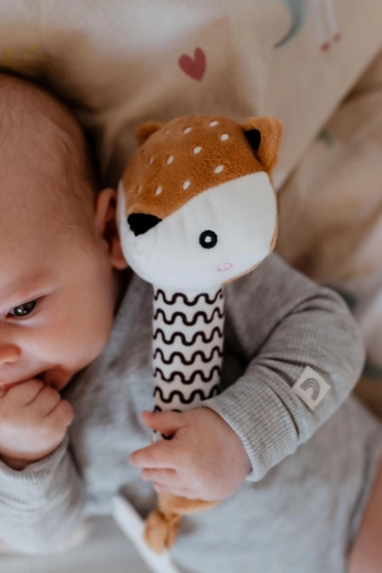 Zornăitoare delicată pentru dezvoltarea auzului