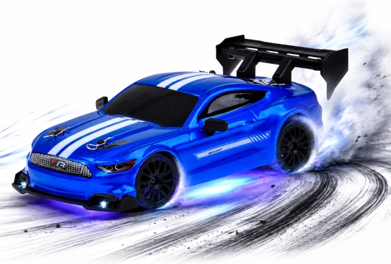 Tracțiune 4x4 și drift pentru derapaje spectaculoase