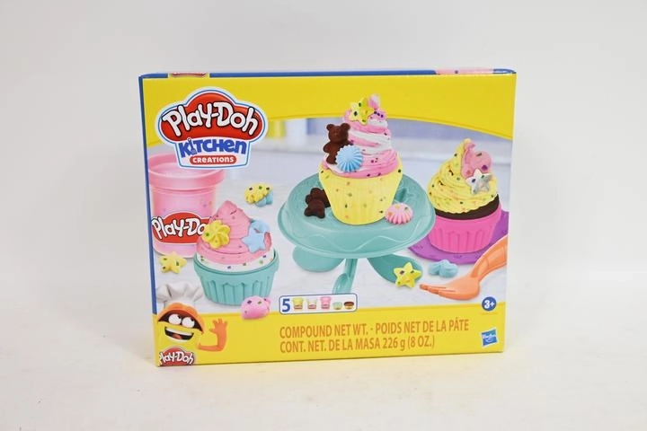 Play-Doh Kitchen Creations set pentru realizarea de cupcakes