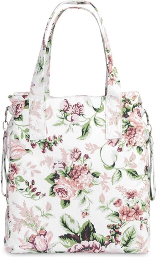 Interior spațios cu fermoar sigur