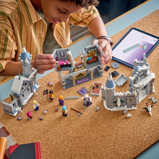 Construcție interactivă cu LEGO Builder