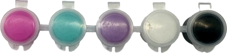 Cinci culori vii în recipiente practice