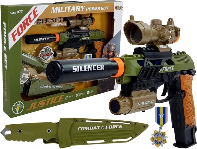 Set militar de jucărie cu pistol, cuțit și medalie cu lumini și sunete