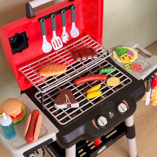 Echipament bogat pentru micii bucătari