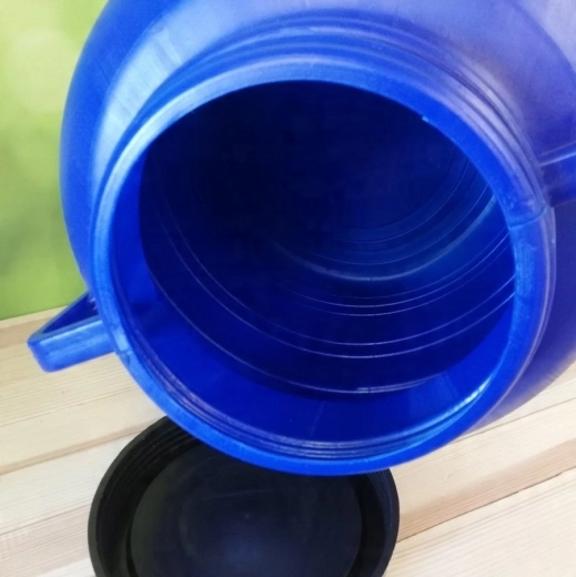 Gură largă pentru umplere și curățare ușoară