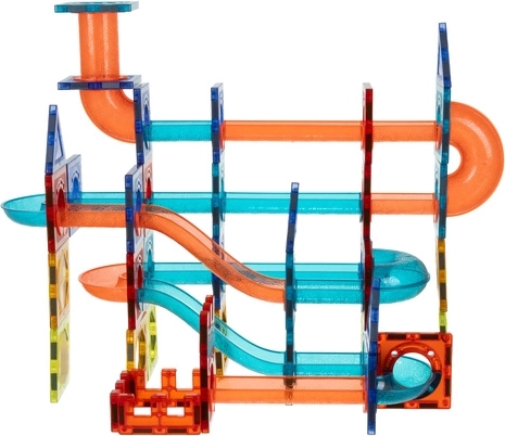 Construcții 3D creative și rulare lină a bilelor