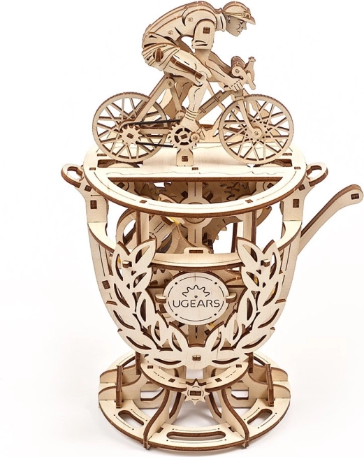 Puzzle mecanic 3D din lemn UGEARS Ciclism – trofeu cu mecanism mobil