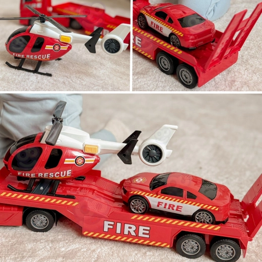 Trei vehicule de salvare într-un singur set