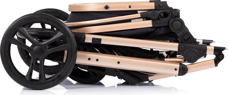 Pliare compactă și manevrare ușoară