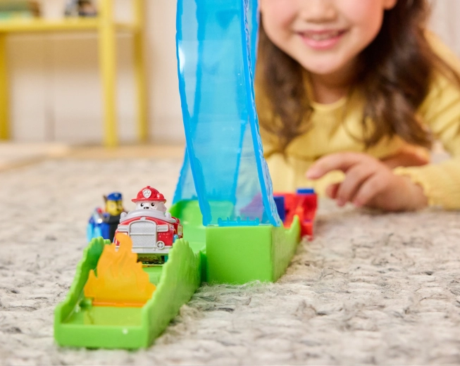 Obstacole de joc și „flăcări” rabatabile