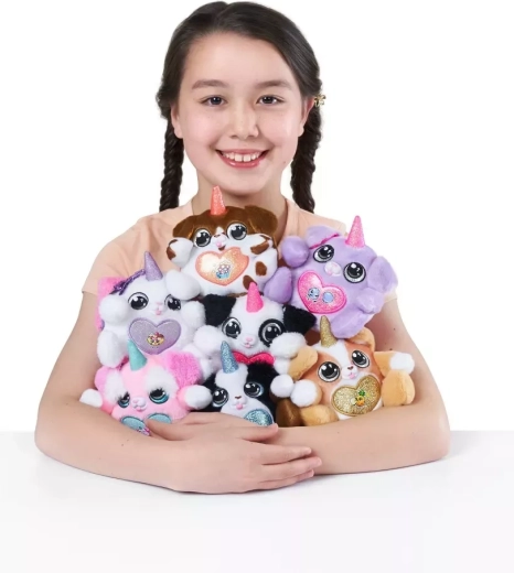 Cățeluș de pluș cu corn de unicorn