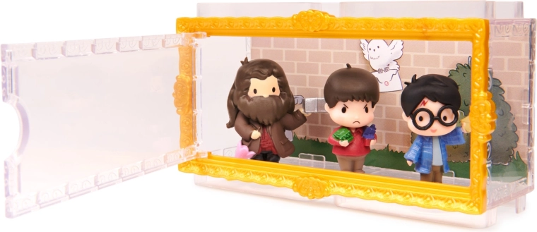 Vitrină stilată pentru expunere și protecție