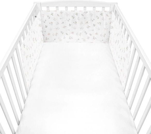 Design floral delicat pentru orice pătuț