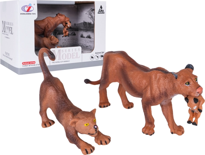 Set de figurine: leoaică cu pui