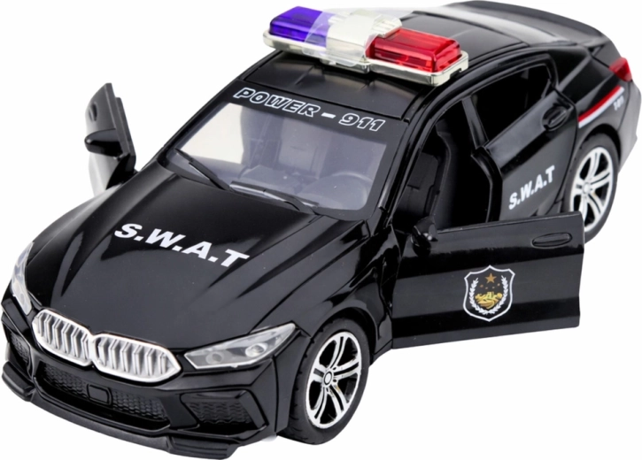 Uși frontale care se deschid pentru joc tactic