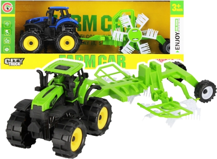Tractor de fermă cu greblă, cu mecanism pull-back