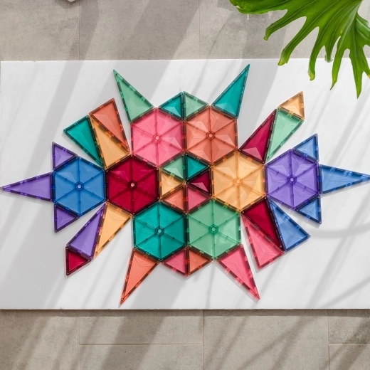 Geometrie în practică: rozete, mozaicuri și modele spațiale