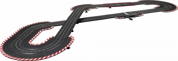 Circuit de curse de opt metri