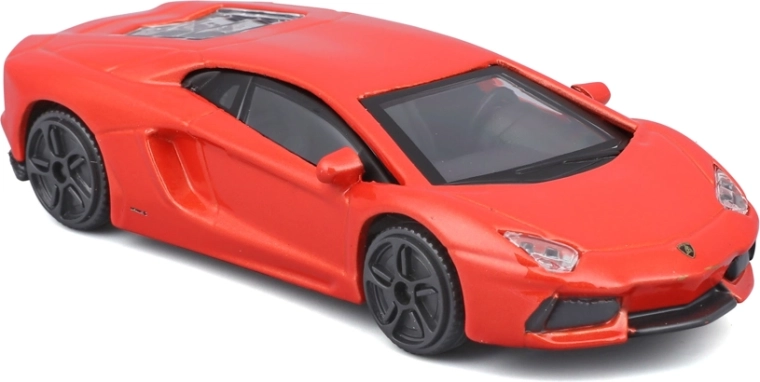 Design realist de supermașină la scara 1:43