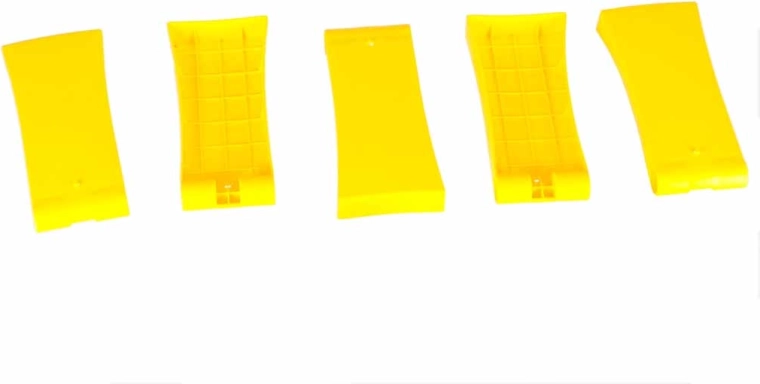 Construcție stabilă cu picioare pentru joc în aer liber