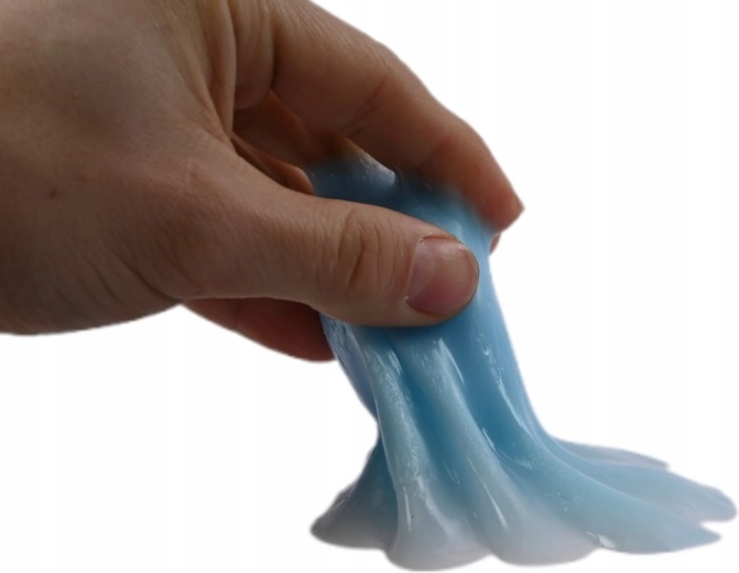Material elastic pentru frământare și întindere