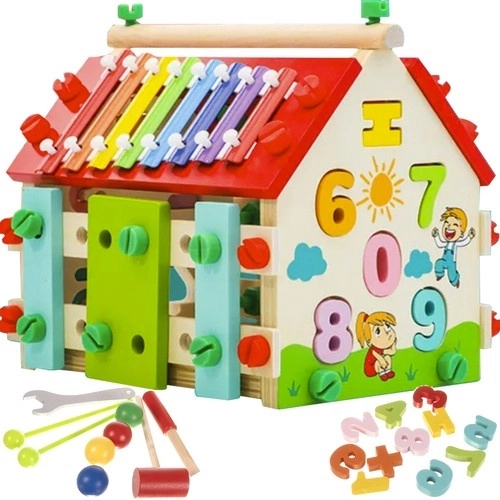 Căsuță educativă din lemn pentru copii DIY