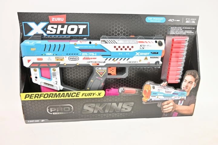 Zuru X-shot Skins Fury X pentru lansarea săgeților scurte