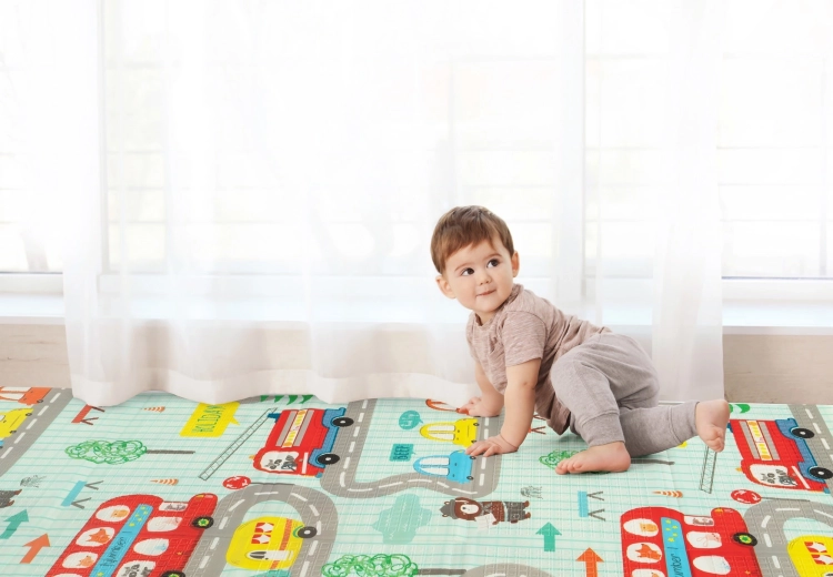 Motive reversibile: pădure și străduțe