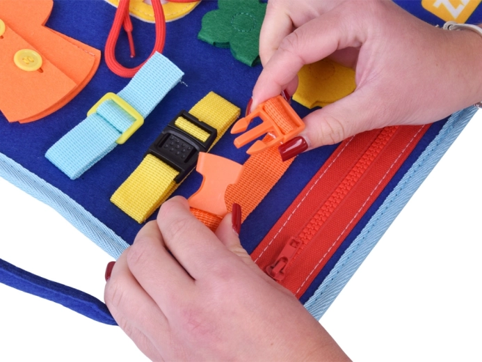 Dezvoltarea motricității fine și a autonomiei