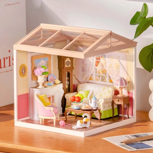 Dioramă de expunere cu panouri transparente