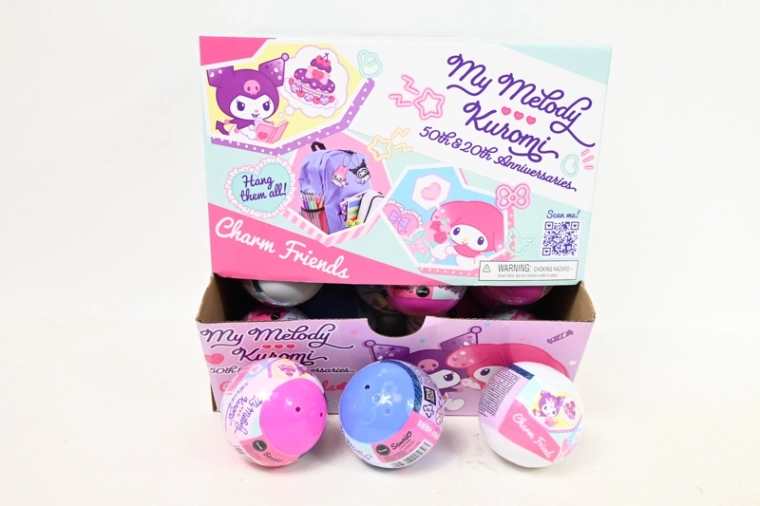 Hello Kitty bilă surpriză 65 mm Kuromi și My Melody