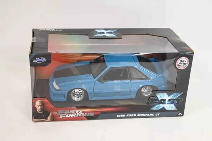 Jada Ford Mustang GT 1989 din Furios și iute la scara 1:24