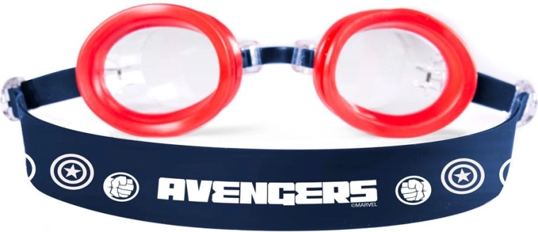 Design Avengers pe placul copiilor