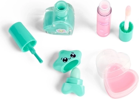 Mini cosmetice și accesorii pe bază de apă