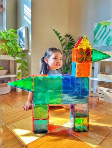 Materiale sigure și construcție solidă