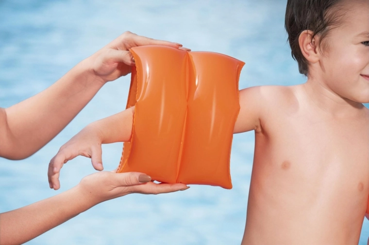 Confort la purtare și ușor de pus