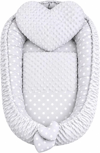 New Baby Cuib luxos reversibil pentru bebeluș, cu pernuță și plăpumioară, Minky inimioară gri