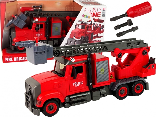 Mașină de pompieri de asamblat cu accesorii, roșie