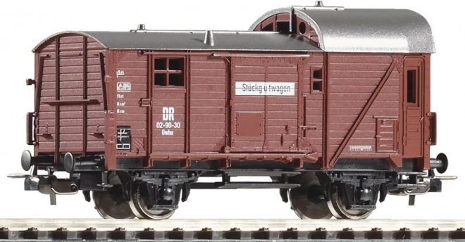 Model cu două osii de vagon acoperit DR Epoca III