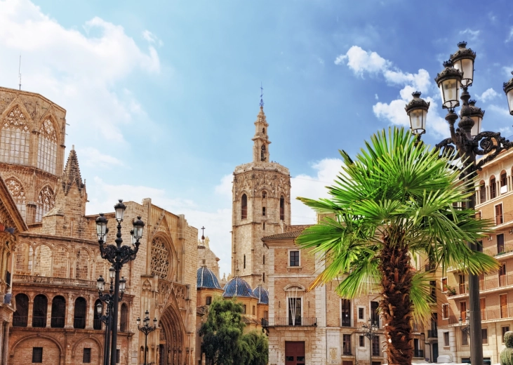 RAVENSBURGER puzzle Piața Fecioarei Maria 1000 piese