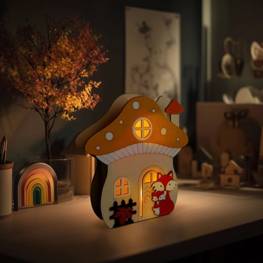 Decorațiune din lemn luminoasă, căsuță-ciupercă cu vulpe