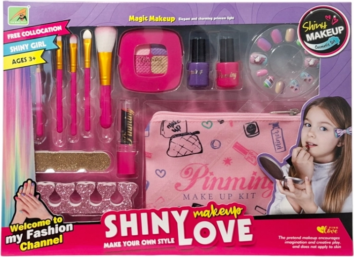 Set de cosmetice pentru copii, cu accesorii
