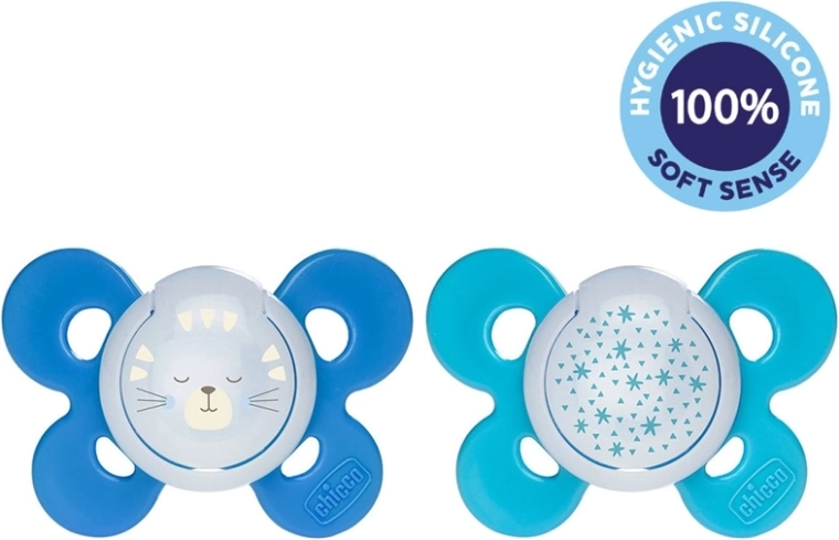 Chicco Physio Comfort suzetă de noapte din silicon pentru băieți 16–36 luni, pisică și stele, 2 buc.