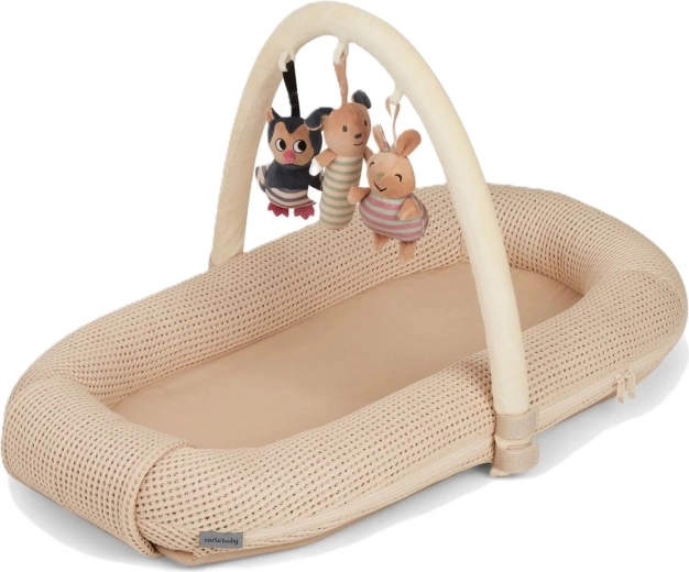 Carlo Baby cuib cu arcadă cu jucării beige