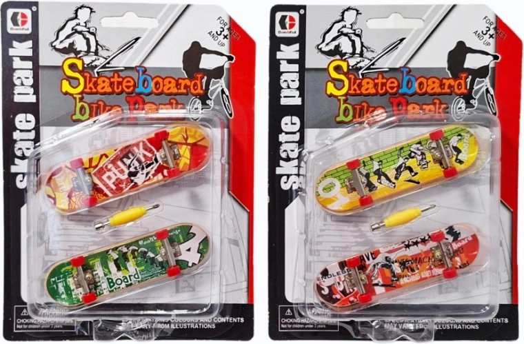 Set fingerboard mini skateboarduri pentru degete cu unelte