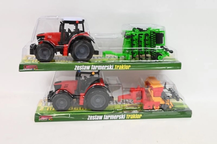 Tractor cu utilaj agricol - 1 bucată
